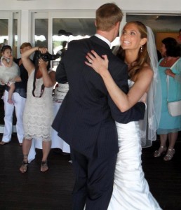 Studio 6 Ballroom Wedding Lessons (Han1)