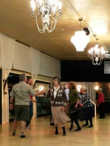 2016-3-27 Tacoma Scottish Country Dancers at Studio 6 Ballroom Event Hall and Studios (1)